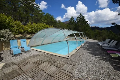 Haus mit privatem Pool und schöner Aussicht