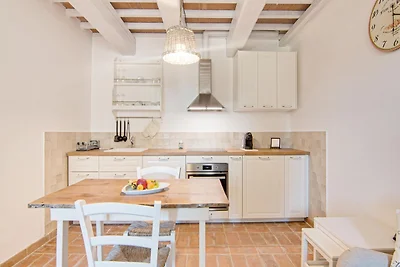 Wohnung in Mombaroccio mit Schwimmbad