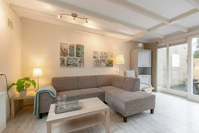 Bungalow in Sint Maartenszee am Strand