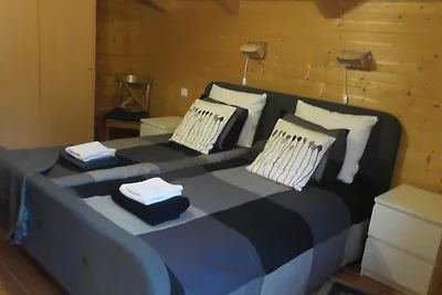 Spazioso chalet con sauna a...