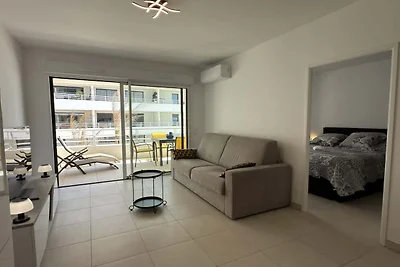 Premium-Apartment – Terrasse & Garage