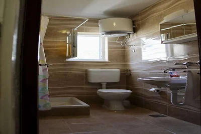 Apartments Jozo Baška Voda - One Bedroom Apar...