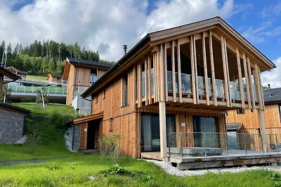 Chalet met uitzicht op de bergen
