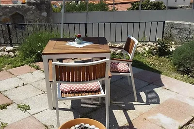 Apartment Mir - Studio Apartment with Garden...