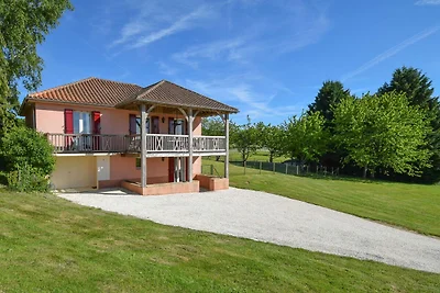 Casa di Holifay con piscina privata...