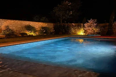 Villa panoramica nel cuore delle Alpilles