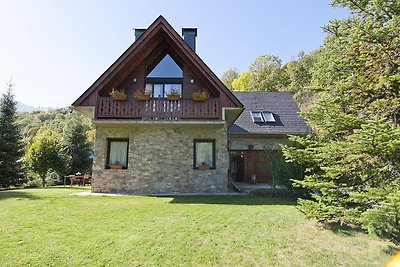 Modern landhuis met sauna en bubbelbad in Vie...