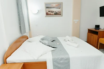 Apartments Dragobratović - One Bedroom Apartm...