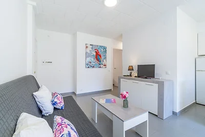 Apartment mit 2 Schlafzimmern und Poolblick