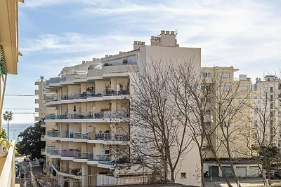 Sonniges Refugium mit Balkon und Klimaanlage ...