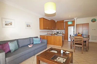Wohnung mit 2 Zimmern und Balkon