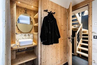 Chalet in Praranger in der Nähe von Skipisten