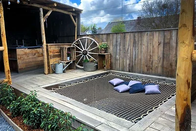 Ferienhaus in Bastogne mit Whirlpool