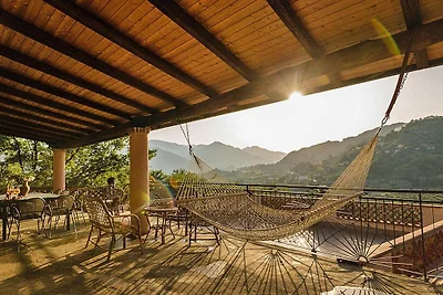 Casa vacanze, Gaggi