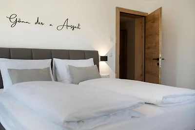 Alpen-Apartment mit Traum-Ausblick &...