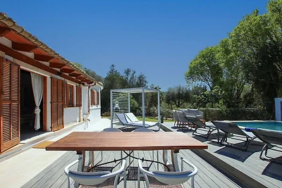 Luxuriöser Rückzugsort in einer Villa in...