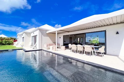 Villa in Saint-François mit Meerblick