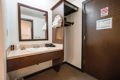 Queensize-Bett | Portland, Oregon