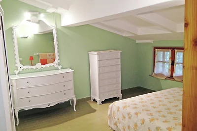 Geräumige Villa in Torri del Benaco mit eigen...