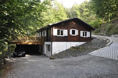 Chalet in Manhay f�r 9 Personen