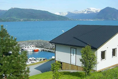 4 persone case ad Lauvstad-By Traum