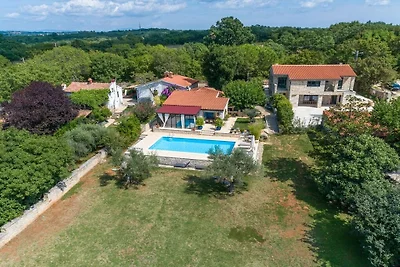 Villa in Baderna met zwembad