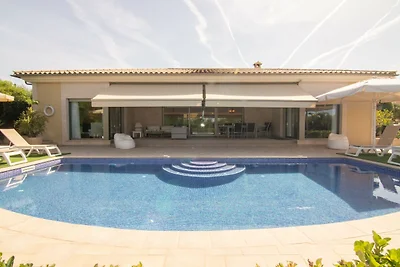 Luxusvilla auf Mallorca mit privatem Pool