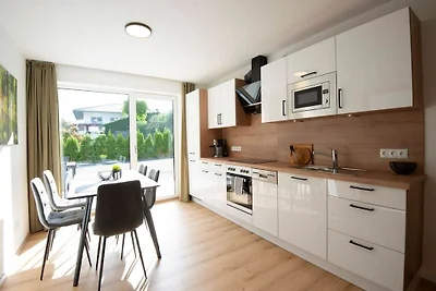 Einladende Wohnung in Sautens mit Terrasse