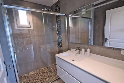 4 Zimmer für 6 Personen