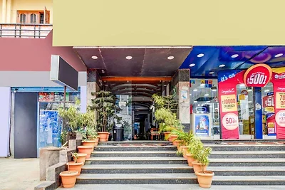 Collezione O Sharath City Mall