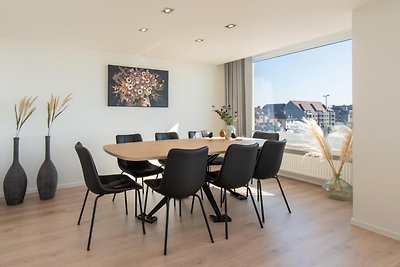 Gerenoveerd appartement met zeezicht in...