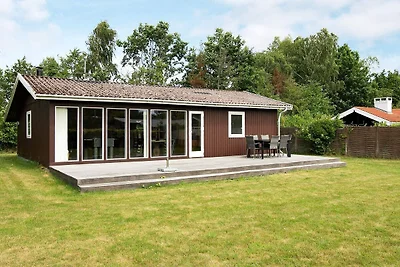 4 Personen Ferienhaus in Væggerløse