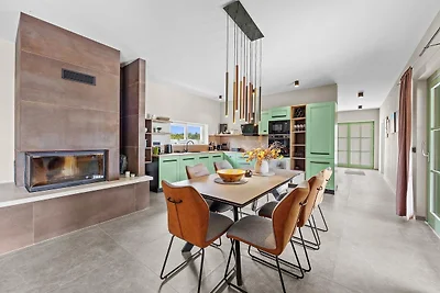 Elegantes Familienrefugium mit Pool in...