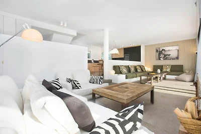 Villa in der Nähe des ruhigen Strandes Calell...