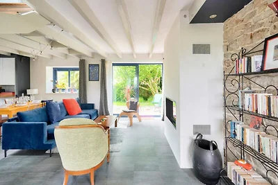 Apartment in Combrit mit Whirlpool und Garten