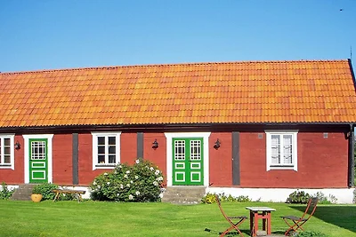 10 persone case ad FÄRJESTADEN
