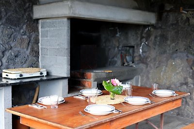 Accogliente casa in pietra tipica della regio...