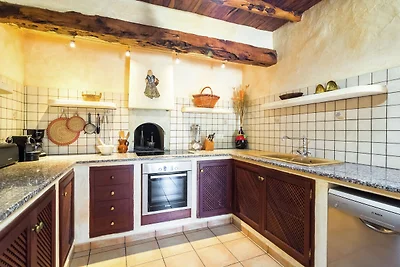 Ruhige Villa mit eigenem Swimmingpool auf...