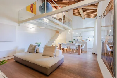 Elegant retreat in the Heart of Lucca
