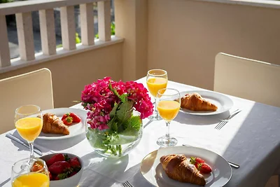 Apartments Bella Vista -One Bedroom Apartment...