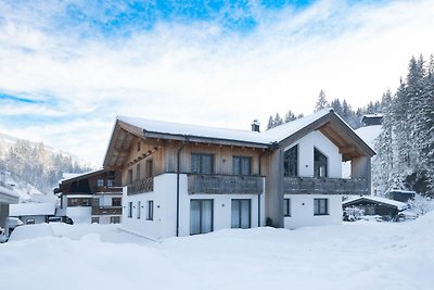 Modern chaletappartement in Saalbach met...