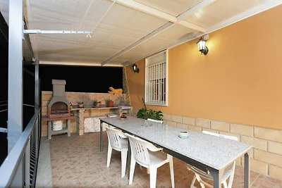 Piacevole casa vacanze con balcone