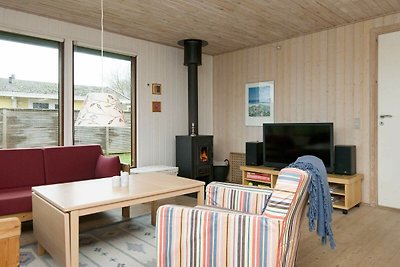 Großzügiges Ferienhaus in Bjert mit Sauna