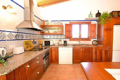 Finca in Ariany mit Schwimmbecken