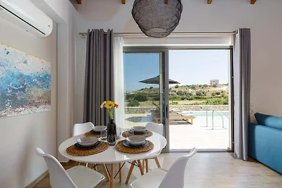 Diamond Villa mit Swimmingpool