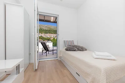 Apartment Life Plus-Two Bedroom Apartment wit...