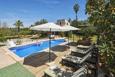 Schönes Ferienhaus mit privatem Pool
