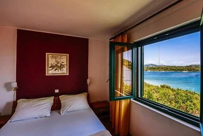 Holiday Home Villa Rokov - Five Bedroom Holid...