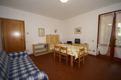 Moderno bungalow con piscina a Garda