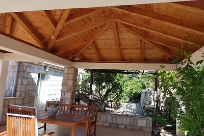 apartman za odmor Obiteljski odmor Saplunara